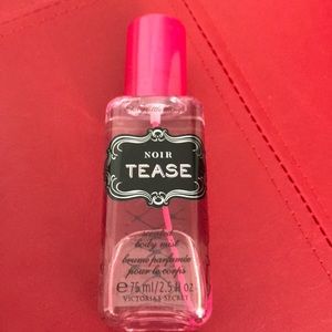 Victoria secret tease best seller